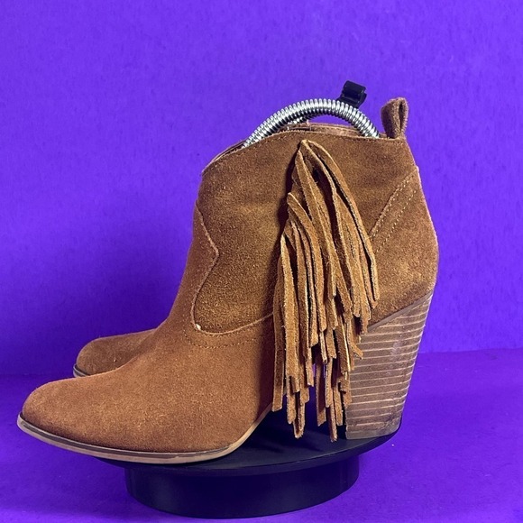 Steve Madden Women's Brown Suede Fringe Ohion Ankle Bootie Shoe Size 8 - Picture 3 of 8